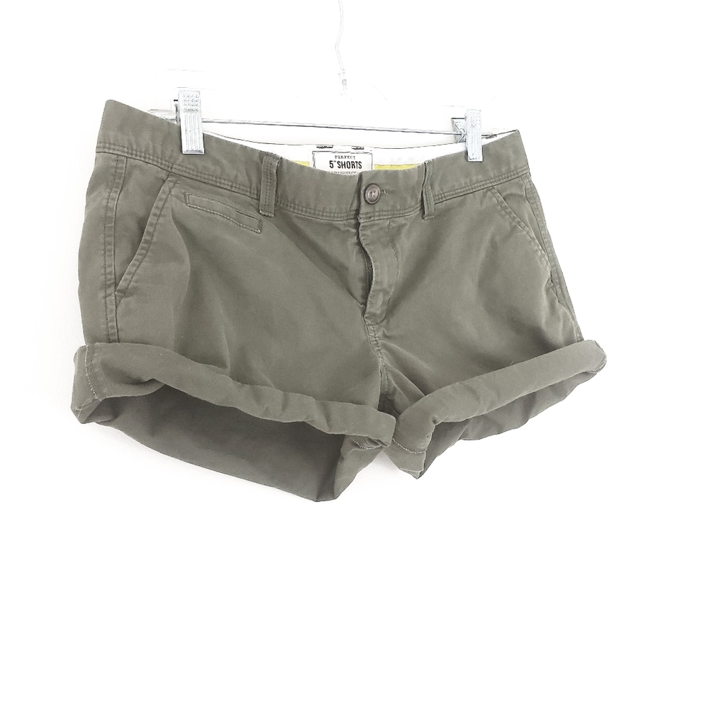Old Navy Olive Green Shorts Chino Size 10 5" Cuffed Khaki Shorts - Picture 5 of 7